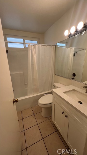 Detail Gallery Image 4 of 38 For 3676 Windstorm Way, Riverside,  CA 92503 - 3 Beds | 2/1 Baths