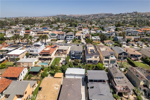 Detail Gallery Image 9 of 20 For 34435 via Gomez, Dana Point,  CA 92624 - 4 Beds | 3 Baths