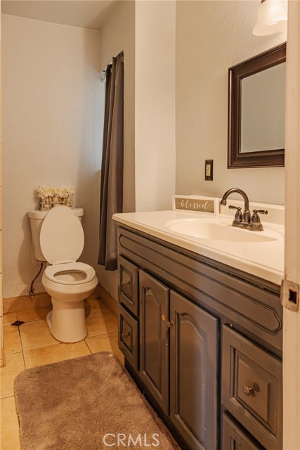 Detail Gallery Image 10 of 21 For 10438 Victoria Ave, Whittier,  CA 90604 - 3 Beds | 2 Baths