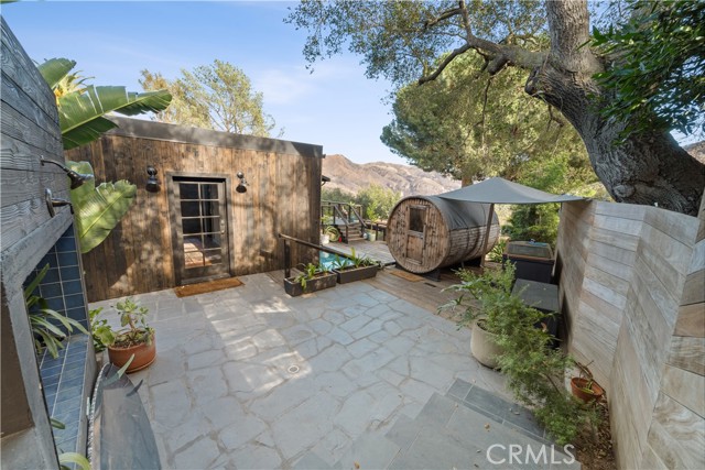 Detail Gallery Image 37 of 56 For 19778 Grand View Dr, Topanga,  CA 90290 - 4 Beds | 4/1 Baths