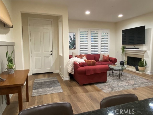 Detail Gallery Image 8 of 33 For 3355 via Merano, Costa Mesa,  CA 92626 - 3 Beds | 2/1 Baths