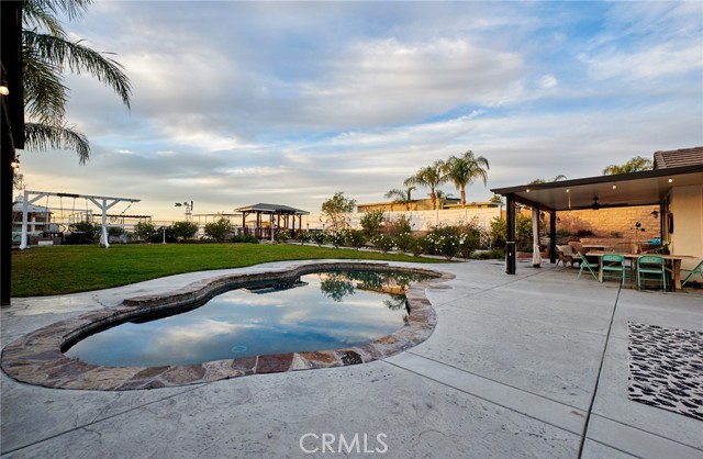 Detail Gallery Image 25 of 75 For 3070 Crestview Dr, Norco,  CA 92860 - 4 Beds | 3 Baths