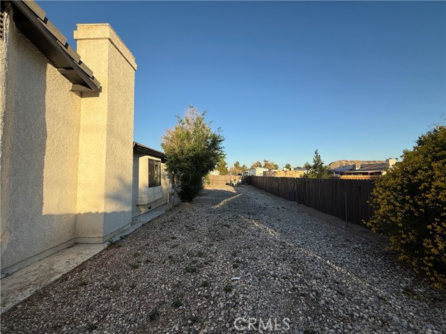 Detail Gallery Image 25 of 33 For 15332 Tuscola Rd, Apple Valley,  CA 92307 - 5 Beds | 3 Baths