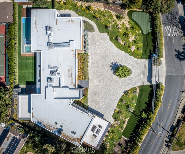 Detail Gallery Image 31 of 75 For 19333 Rosita St, Tarzana,  CA 91356 - 6 Beds | 8 Baths