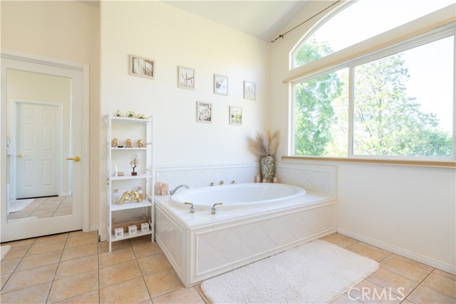 Detail Gallery Image 31 of 40 For 1017 Lambourne Pl, Oak Park,  CA 91377 - 5 Beds | 4/1 Baths