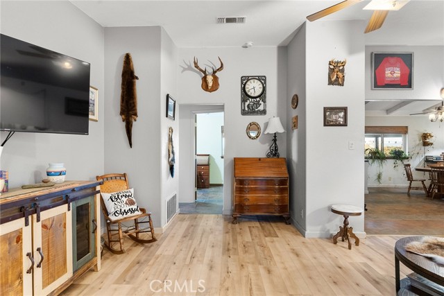 Image 14 of 67 For 2921 Bohemia Avenue