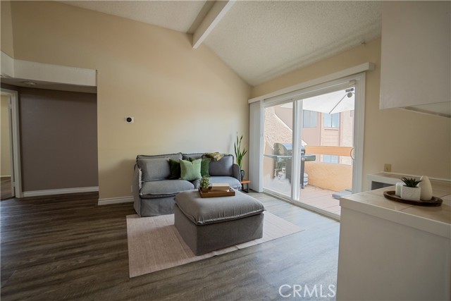 1400 W Edgehill Road, San Bernardino CA: https://media.crmls.org/medias/29e77290-4833-4d12-968d-79b0afa428ba.jpg