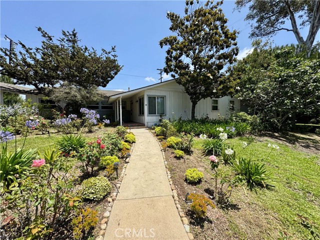 3030 San Juan Drive, Fullerton CA: https://media.crmls.org/medias/29e8ecd3-ab56-46cd-afa7-84e23809dfe2.jpg