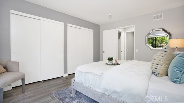 25191 Oak Canyon Lane, Lake Forest CA: https://media.crmls.org/medias/29e94b29-f4fd-4a3c-990a-d8e036cedea2.jpg