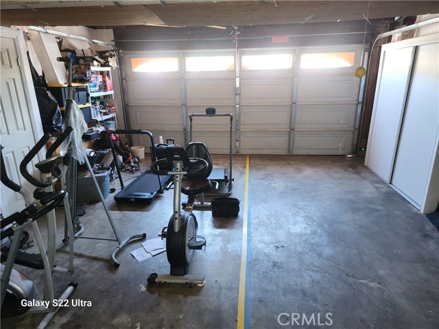 16171 Winterwood Lane, Fontana CA: https://media.crmls.org/medias/29e9c4db-6eca-4159-8075-b62818598167.jpg