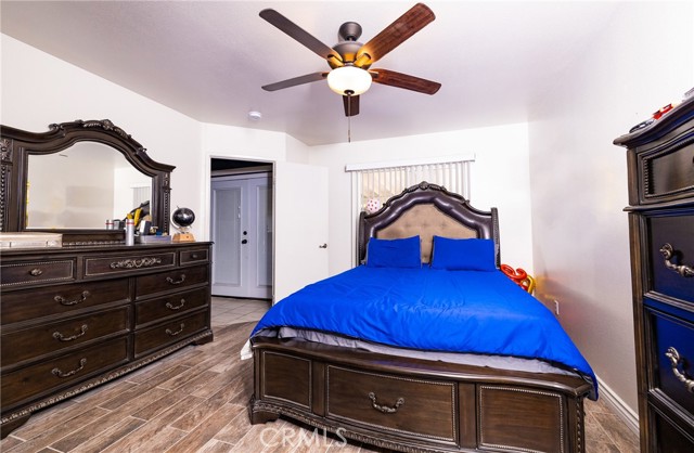 Detail Gallery Image 10 of 24 For 17887 Kendall Cir, Adelanto,  CA 92301 - 3 Beds | 2 Baths
