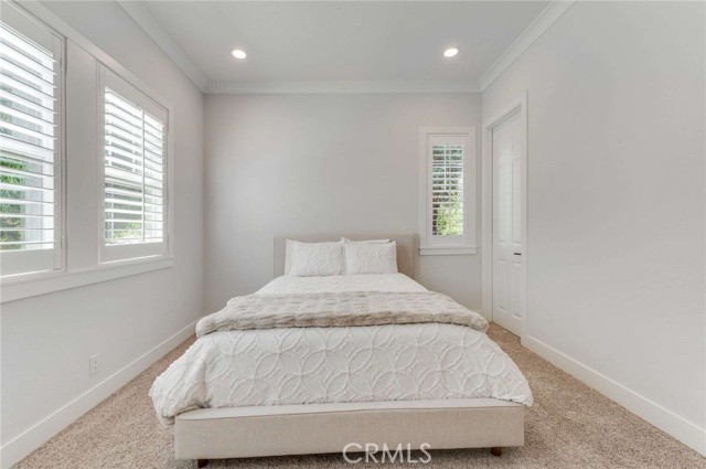 Detail Gallery Image 21 of 38 For 610 Barbre Ln, Corona,  CA 92879 - 3 Beds | 2/1 Baths