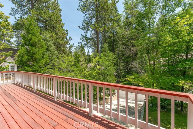 Detail Gallery Image 39 of 40 For 27442 Meadow Bay Dr, Lake Arrowhead,  CA 92352 - 4 Beds | 3/1 Baths