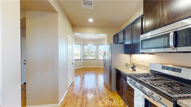 Detail Gallery Image 9 of 53 For 12127 Diego Ct, Moreno Valley,  CA 92557 - 4 Beds | 2/1 Baths