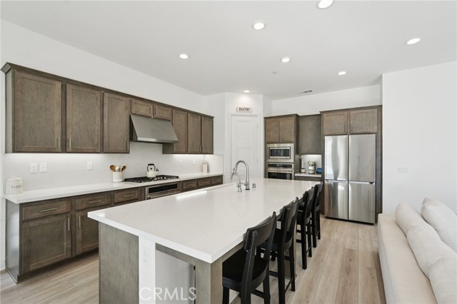 Detail Gallery Image 10 of 36 For 39481 Chamise, Temecula,  CA 92591 - 4 Beds | 3 Baths