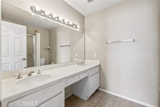 Detail Gallery Image 21 of 41 For 2252 Ascot, Corona,  CA 92879 - 3 Beds | 2/1 Baths