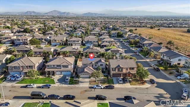 15209 Portico Lane, Fontana, California 92336, 5 Bedrooms Bedrooms, ,2 BathroomsBathrooms,Single Family Residence,For Sale,Portico,CV24092294