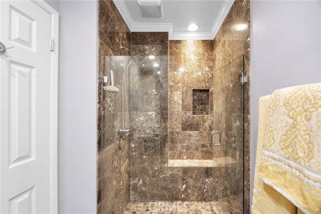 6745 Yearling Street, Lakewood CA: https://media.crmls.org/medias/29ee0335-143c-45f3-99f7-f097b24e6f0d.jpg