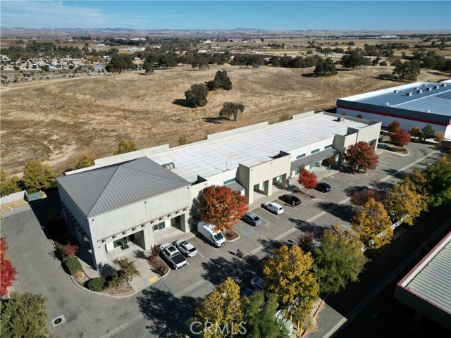 2758 Danley Court, Paso Robles CA: https://media.crmls.org/medias/29eefc5a-25ec-49f9-84bd-35e4b408d2de.jpg
