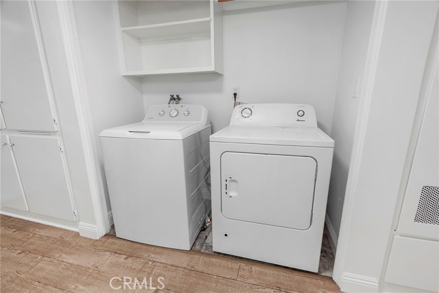 Image 23 of 34 For 4738 La Villa Marina  H