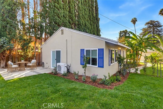 17811 Ludlow Street photo 4
