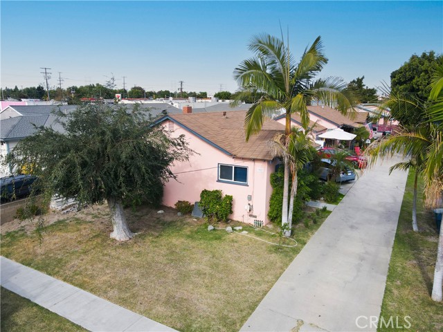Detail Gallery Image 1 of 47 For 9023 Maple St, Bellflower,  CA 90706 - – Beds | – Baths