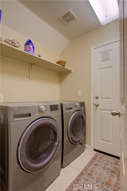 Detail Gallery Image 19 of 55 For 1492 Antioch Ct, Merced,  CA 95348 - 5 Beds | 2/1 Baths