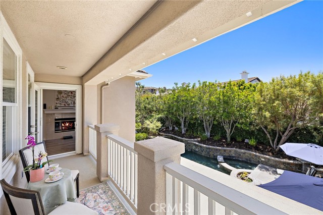 14 Marchin Drive, Coto de Caza CA: https://media.crmls.org/medias/29f48ec1-f645-4b34-868c-7df0bfe5f3ea.jpg