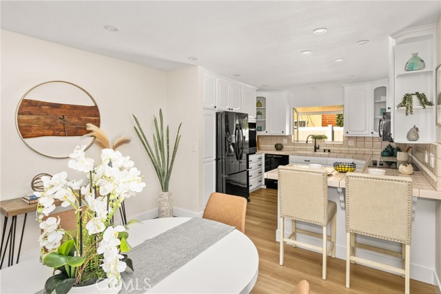 Detail Gallery Image 19 of 38 For 17588 Santa Paula, Fountain Valley,  CA 92708 - 4 Beds | 2 Baths