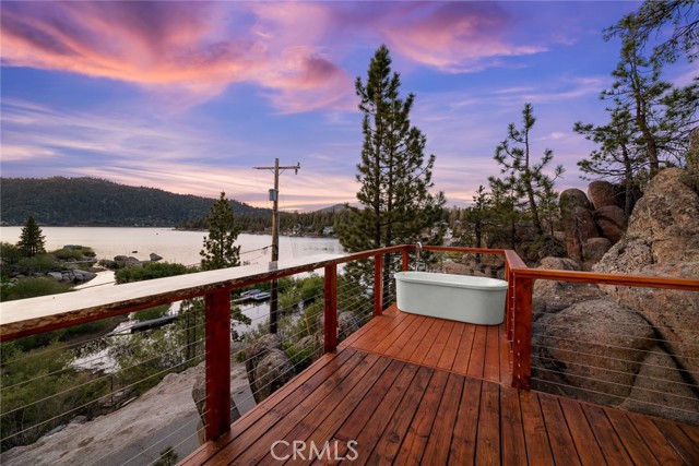 Detail Gallery Image 14 of 71 For 827 Penninsula, Big Bear Lake,  CA 92315 - 3 Beds | 2 Baths