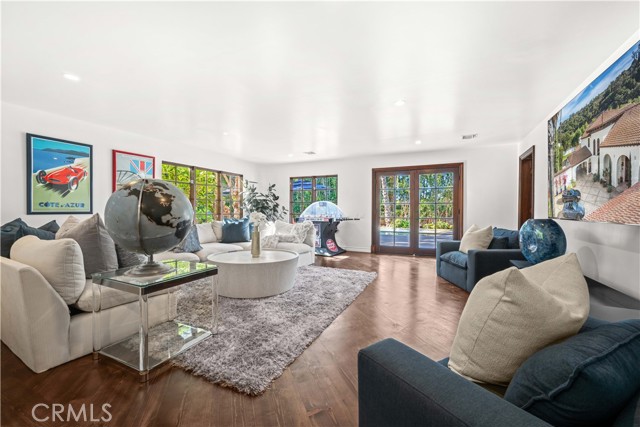 2347 E Valley Road, Montecito CA: https://media.crmls.org/medias/29f59afe-dc4a-45e5-bdea-1611f9ac4c6e.jpg