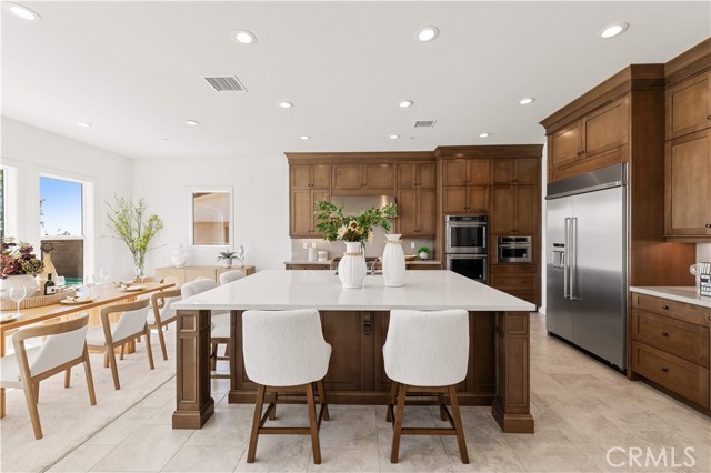 Detail Gallery Image 6 of 38 For 20564 W Bluebird Ct, Porter Ranch,  CA 91326 - 5 Beds | 5/1 Baths