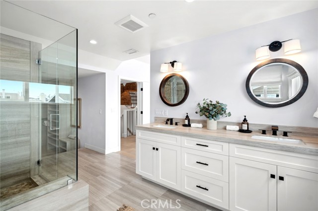Detail Gallery Image 14 of 35 For 109 Onyx Ave, Newport Beach,  CA 92662 - 3 Beds | 4/1 Baths