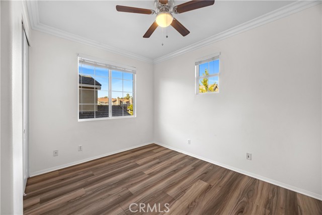 Detail Gallery Image 22 of 31 For 27626 Sunny Creek Dr, Valencia,  CA 91354 - 3 Beds | 2/1 Baths