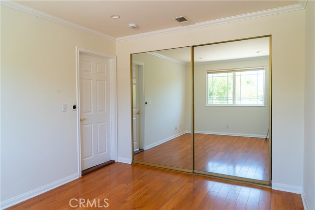 Detail Gallery Image 25 of 39 For 24060 Hatteras St, Woodland Hills,  CA 91367 - 5 Beds | 5 Baths
