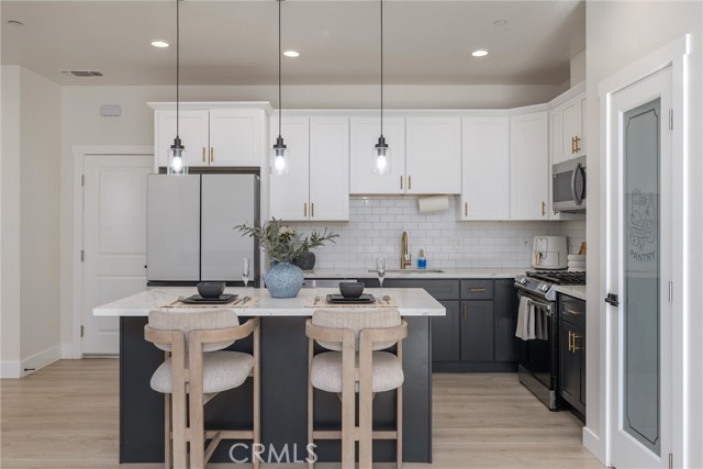 Detail Gallery Image 12 of 33 For 6404 Woodhall Ct, Paradise,  CA 95969 - 2 Beds | 2 Baths