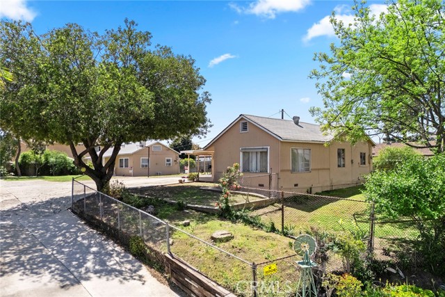 418 W Olive Avenue, La Habra CA: https://media.crmls.org/medias/29f769f4-384b-4762-b010-1a0833adc7a5.jpg