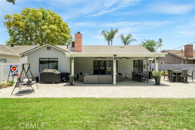 16619 Osborne Street, North Hills CA: https://media.crmls.org/medias/29f78ab5-6f77-4e3d-8aa1-395fe9912563.jpg