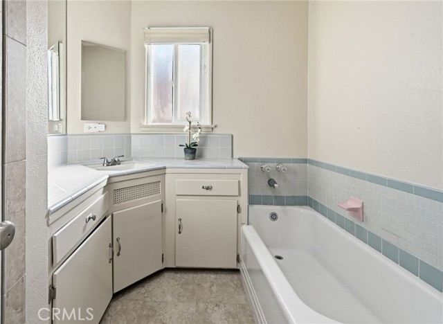 Detail Gallery Image 23 of 47 For 421 Sycamore Avenue, Brea,  CA 92821 - 2 Beds | 2 Baths