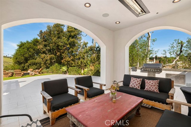 Detail Gallery Image 39 of 74 For 25 Golden Eagle, Irvine,  CA 92603 - 6 Beds | 6/1 Baths