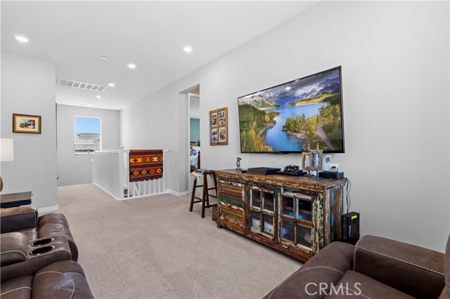 Detail Gallery Image 25 of 74 For 28701 Wildflower, Castaic,  CA 91384 - 4 Beds | 3/1 Baths