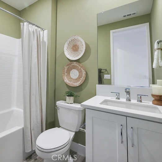 24355 Calle La Roca, Valencia CA: https://media.crmls.org/medias/29f96c80-5d69-4c95-a55b-f7d6c4c2cf0d.jpg