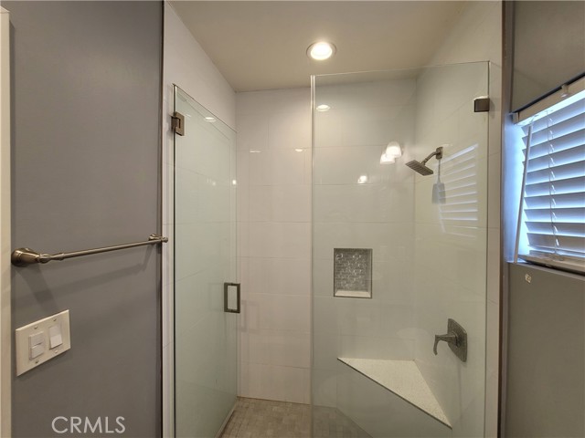 17559 LEMAY, Lake Balboa CA: https://media.crmls.org/medias/29f99ff5-8f3f-4e81-af6c-59d5a81fbd15.jpg