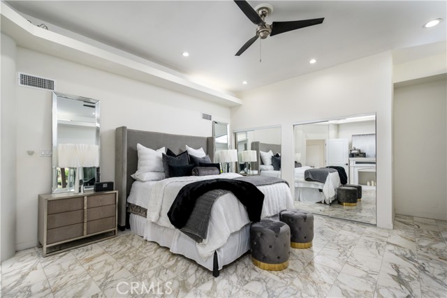 4557 Don Timoteo Drive, Los Angeles CA: https://media.crmls.org/medias/29f9ea5d-1752-4cf7-841e-72741f7d899e.jpg