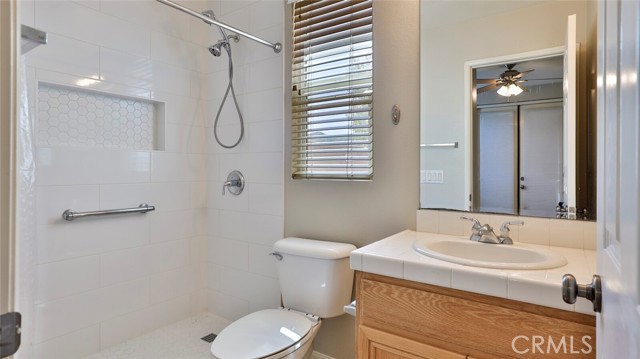 Detail Gallery Image 9 of 57 For 23661 William Pl, Murrieta,  CA 92562 - 5 Beds | 4/1 Baths