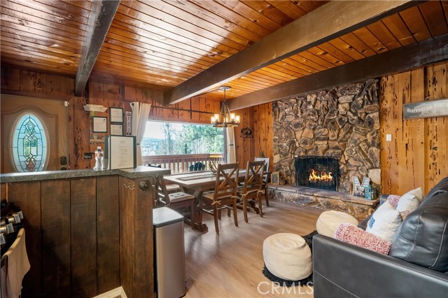 Detail Gallery Image 14 of 38 For 865 Bear Mountain, Big Bear City,  CA 92314 - 3 Beds | 1 Baths