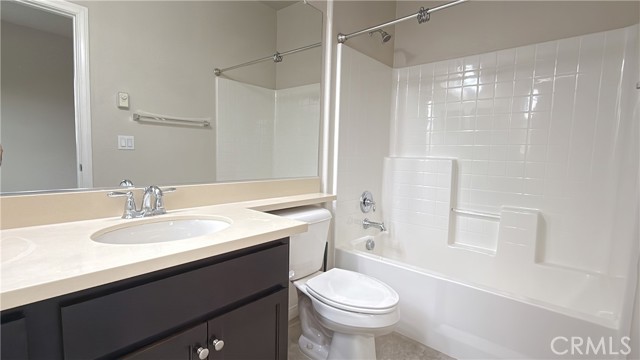 7833 Wild Rye Street, Chino CA: https://media.crmls.org/medias/29fb7394-2b2a-44b7-a3b9-f5f5dcd3153a.jpg