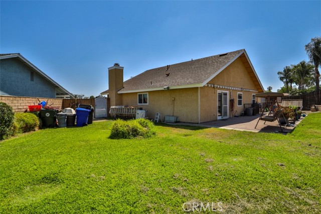 3012 Homer Circle, Jurupa Valley CA: https://media.crmls.org/medias/29fba132-dd29-4153-9de4-e28ce426a248.jpg