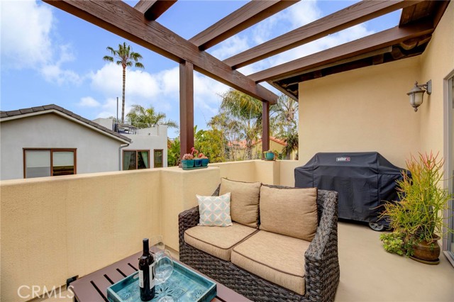 Detail Gallery Image 29 of 62 For 504 N Juanita Ave #B,  Redondo Beach,  CA 90277 - 3 Beds | 2/1 Baths