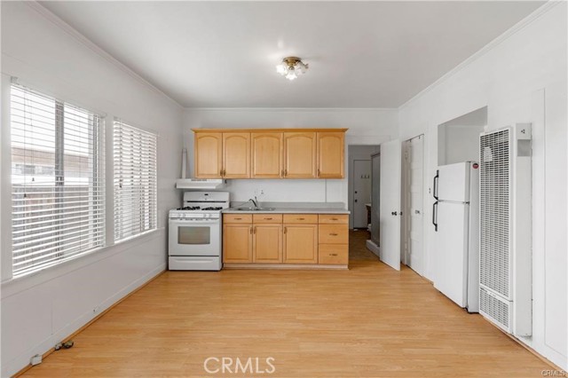 Detail Gallery Image 8 of 16 For 718 Hermosa Ave, Hermosa Beach,  CA 90254 - – Beds | – Baths